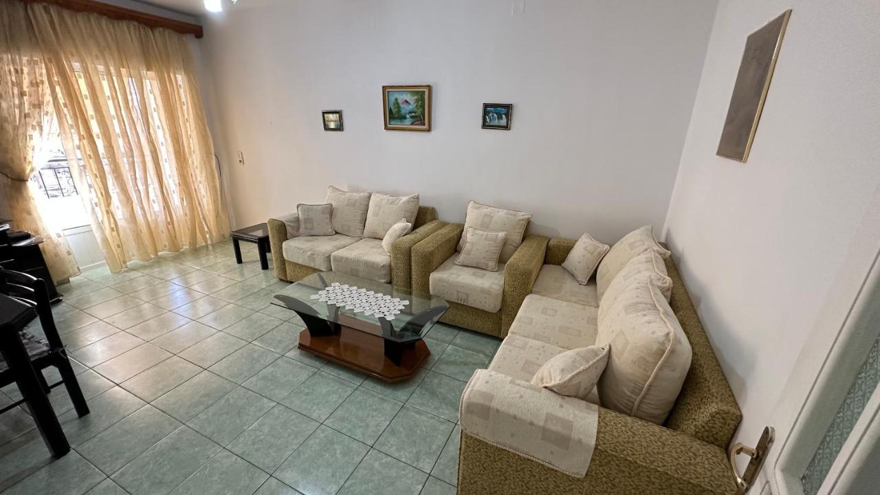 Comfort 2 Apartment Sarandë エクステリア 写真