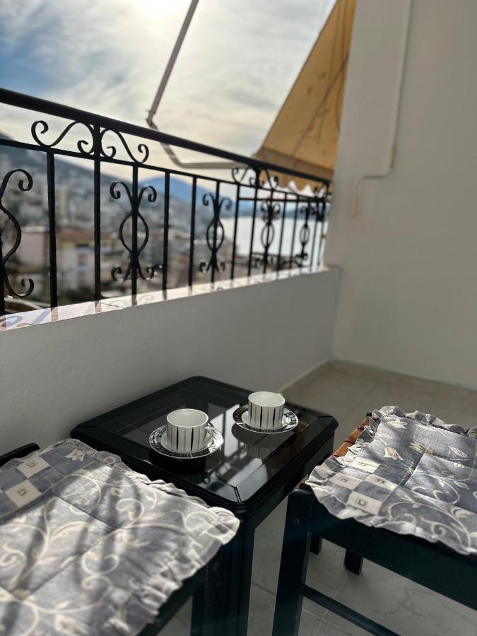 Comfort 2 Apartment Sarandë エクステリア 写真