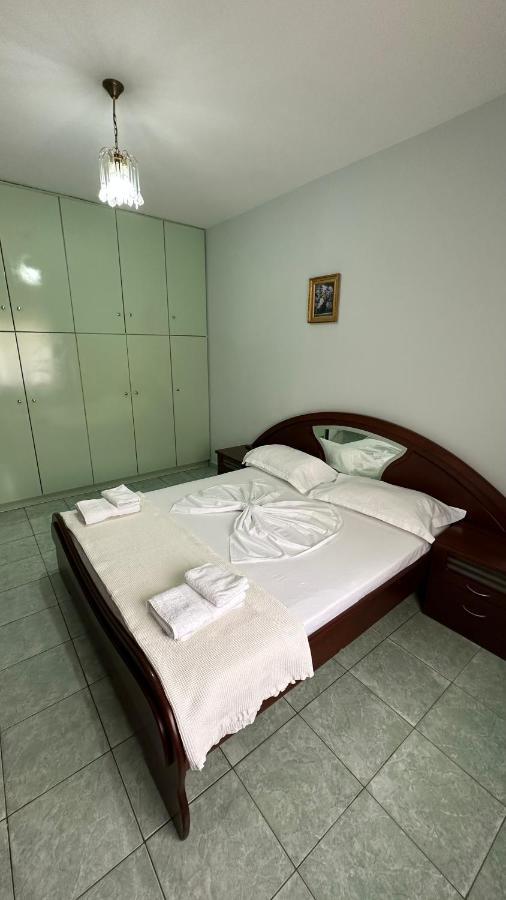 Comfort 2 Apartment Sarandë エクステリア 写真