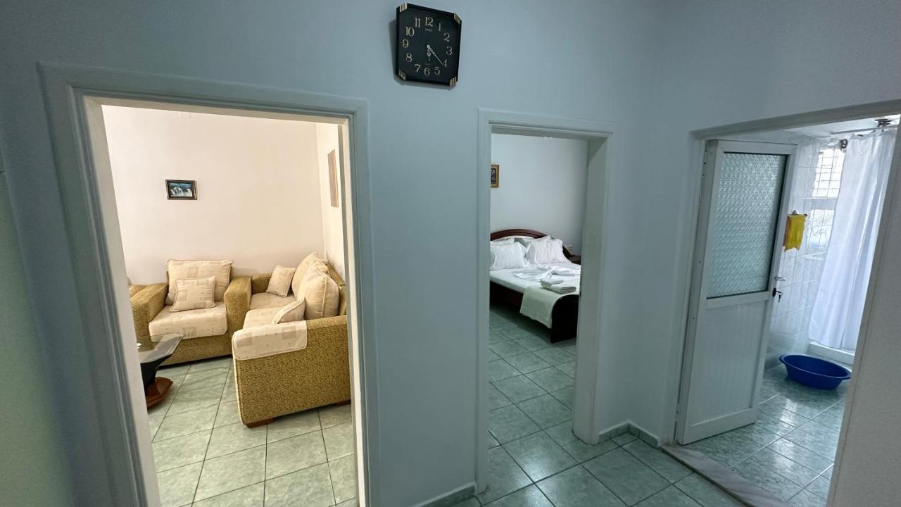 Comfort 2 Apartment Sarandë エクステリア 写真